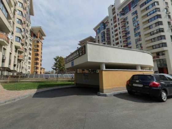 Машиномісце №14, вул. Здановської Юлії (Ломоносова), 73Е Киев