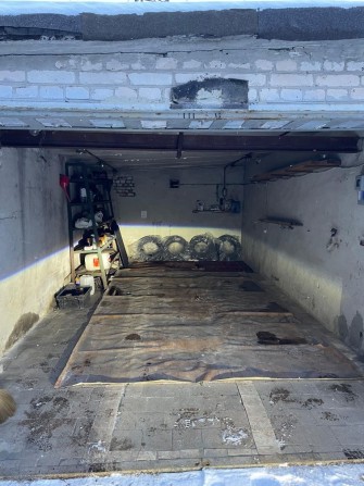 Гараж рядом с Вечерние Зори - фото 1