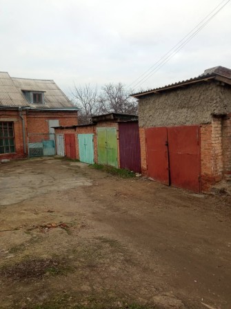 Продам гараж в центрі міста Первомайськ район стадіона Можливо для ви - фото 1