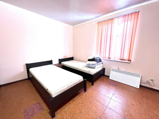 Здам кімнату в приватному будинку, без комунальних,район ХНУВС! Каменец-Подольский