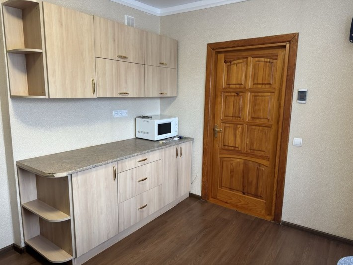 Здається кімната в гуртожитку в м. Вишневе. Ціна 5000 грн+ком. пос. - фото 1