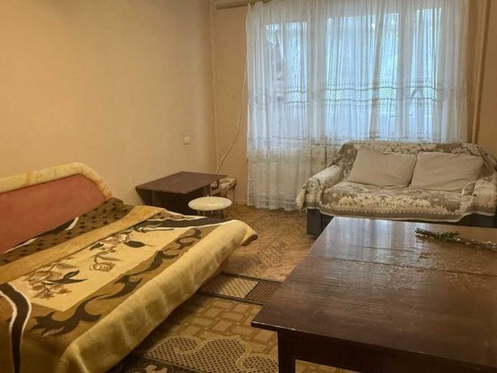 Підселення дівчини Ивано-Франковск