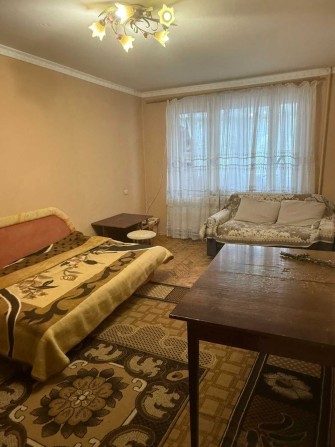 Підселення дівчини - фото 1