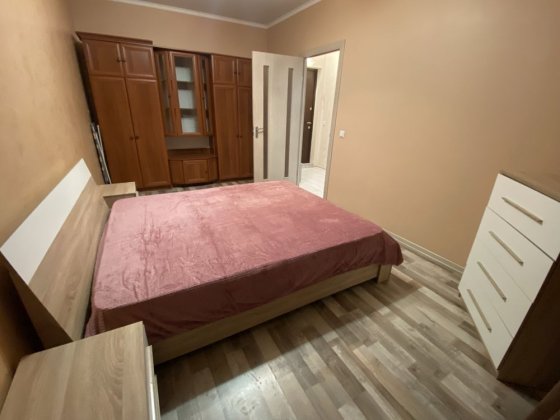 Оренда  1 кімнатної квартири, вул. Побутова. Велмарт