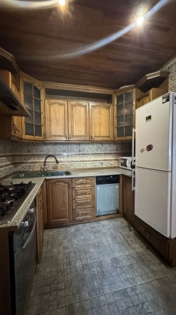 Оренда кімнати в 4-х кім. квартині на пр. Волі! Для дівчини! - фото 1