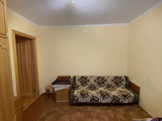 Вільна! Кімната Дівчатам/Жінкам 4500+світло Київська 16 Рівне