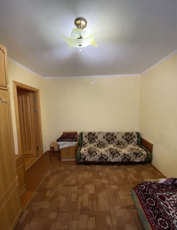 Вільна! Кімната Дівчатам/Жінкам 4500+світло Київська 16 - фото 1