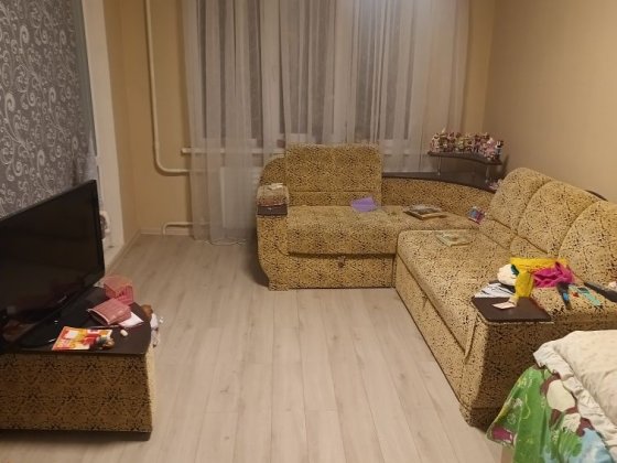 Судам кімнату для дівчини центр  за цнті Чернігів