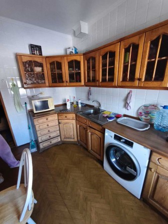 Здається кімната у 3-кімнатній квартирі по вул. Драгоманова 25 - фото 1