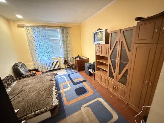 Кімната в трикімнатній Черкассы