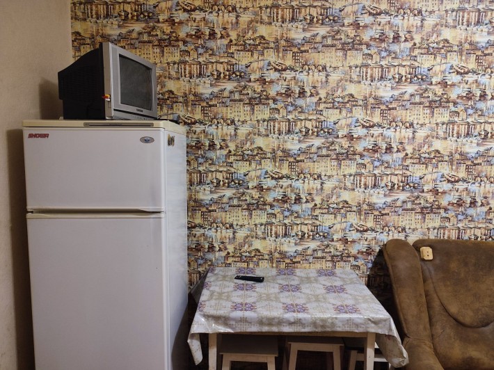 Київська, кімната в гуртожитку, гарний стан - фото 1