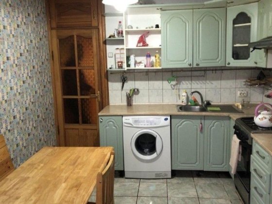 Кімната для 1-2х люд.  Курбаса 13а. Киев