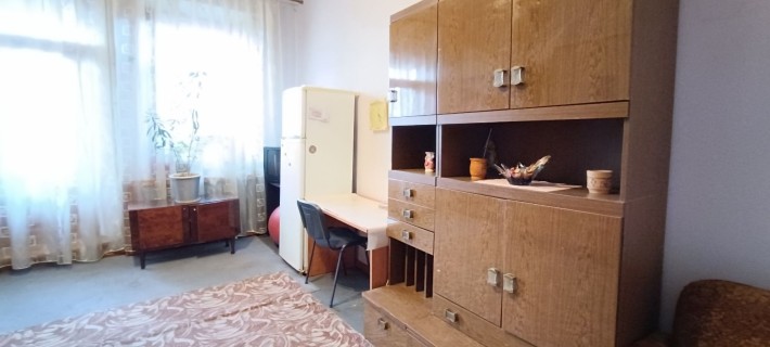 Сдам комнату в малой коммуне,ул.Манежная - фото 1