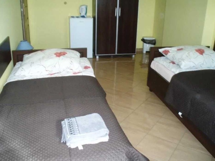 Здам місце в гуртожитку! Дешево! Київ метро Іподром Без % - фото 1