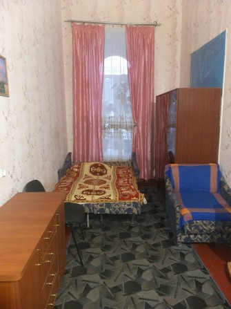 Сдам хорошую комнату в коммуне улица Канатная - фото 1