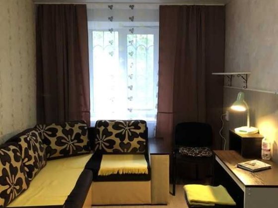 Комната под ключ в семейном общежитии ст. М Черниговская без% Киев