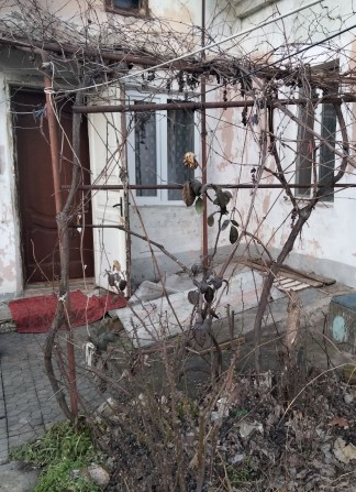 Аренда ,часть дома в центре города - фото 1