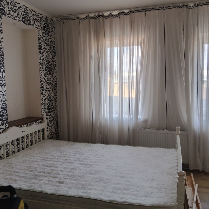 Сдаю небольшой уютный домик в тихом центре г Мерефа - фото 1