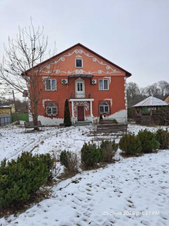 Двоповерховий  будинок на 7 кімнат в районі  Почапець - фото 1
