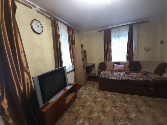 Здам будинок в центральній частині міста