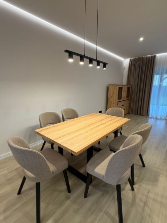 Оренда  котеджу в котеджному містечку - фото 1