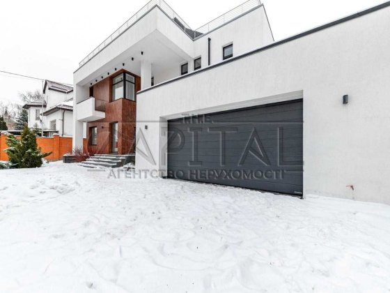 Оренда будинку на Печерську з терасою та видом на центр Києва Киев