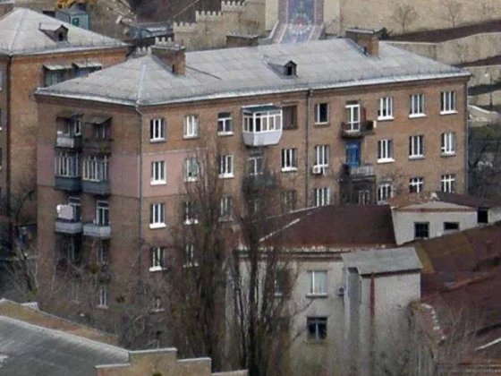 Продаж 1-к квартири вул. Татарска 2а Київ