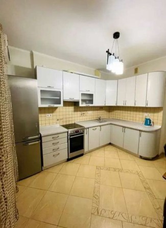 Продаж 2-к квартири вул. Петра Калнишевського 7 - фото 1