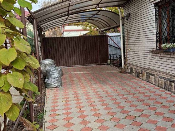 Сдам пол дома на Космосе Запорожье