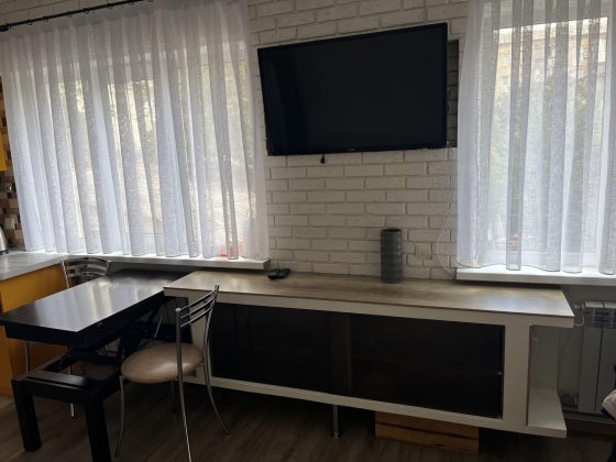 Оренда частини будинку Київ Шевченківський р-н Тешенбаева(Естон) EN Киев