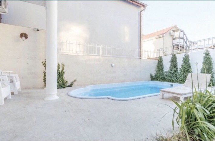 СРОЧНО 2 дома АРКАДИЙСКИЙ Переулок 6 комнат бассейн, любой срок - фото 1