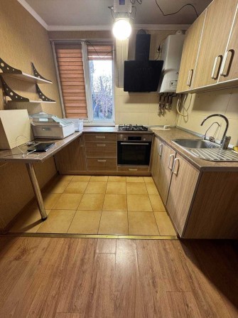 Здам будинок в Чорноморці , газ , власний двір - фото 1