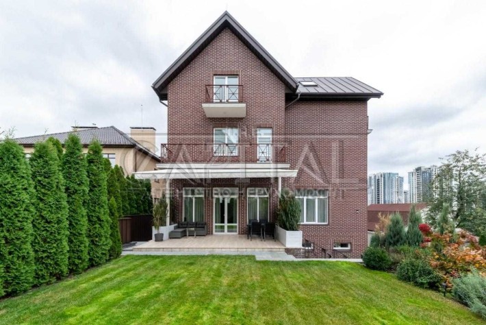 Аренда Автономный Дом 420м Печерск Центр ул. Лубенская - фото 1