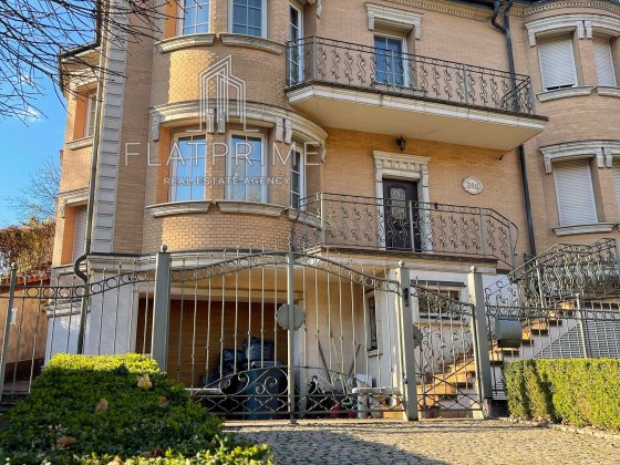 Автономний будинок таунхаус Києв Печерськ Садово-Ботанічна є ГАЗ без % Київ