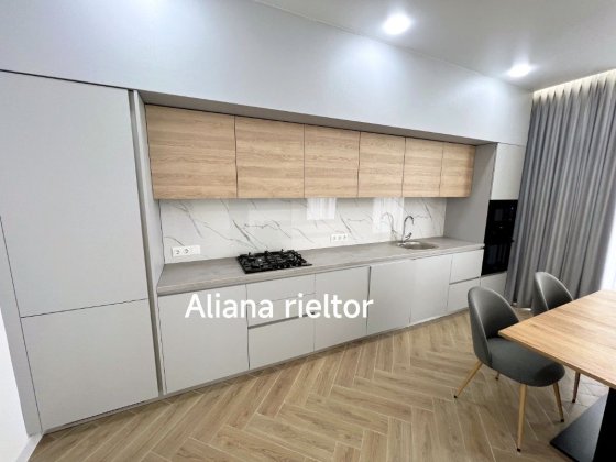 Просторий і світлий будинок біля моря на вул. Довга .Комфорт і стиль Одеса