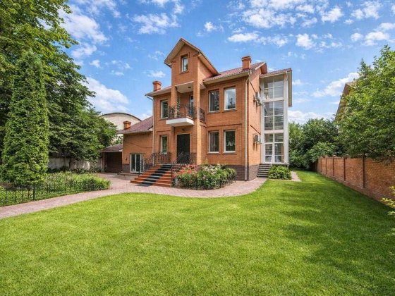 Оренда  Будинок  вул. Нагірна, Татарка, Київ Киев