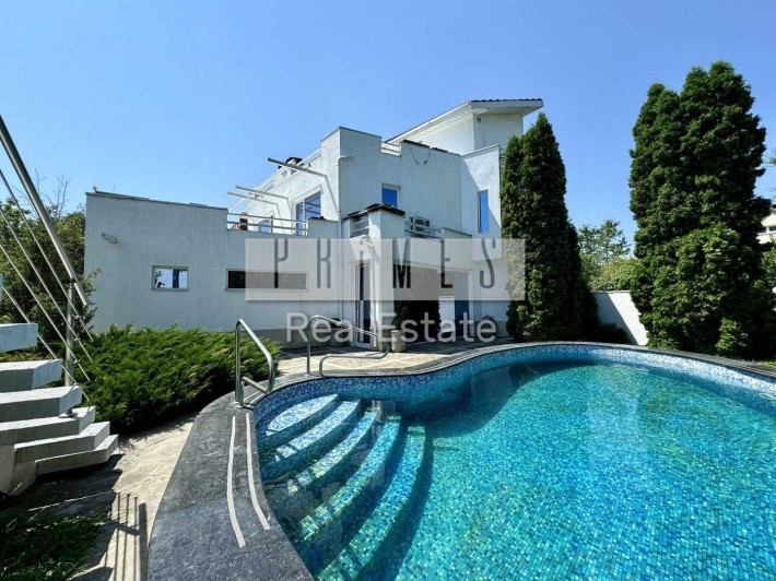 Оренда будинку у стилі Hi-Tech, басейн, Квітки-Основ'яненка, Голосієво - фото 1