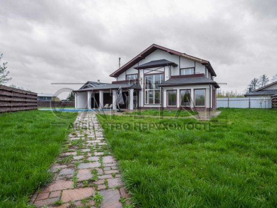 Оренда будинку в Нових Безрадичах, в закритому КГ Azimut River Clubс Киев