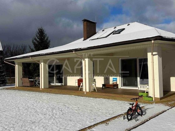 Оренда сучасного автономного будинку з басейном Голосіїв Мишоловка Київ