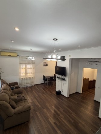 Оренда будинку в Золотих ключах - фото 1