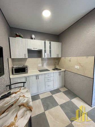 Оренда 1но кімнатного таунхауса! Білогородка! Власний дворик! - фото 1