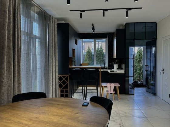 Будинок Петропавлівська Борщагівка Петропавловская Борщаговка