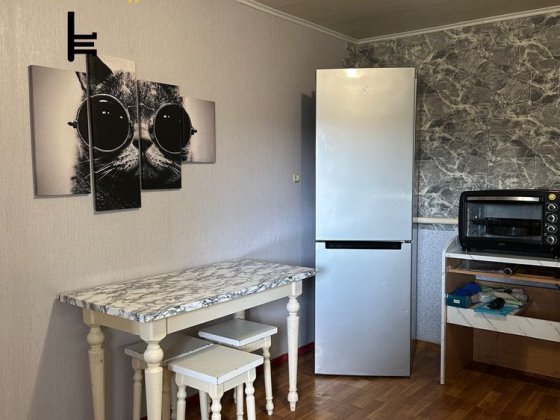 Повністю автономний і енергонезалежний  невеликий будинок Святопетровское