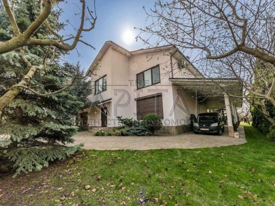 Оренда автономного будинка  вул. Дружби м. Гатне Гатне