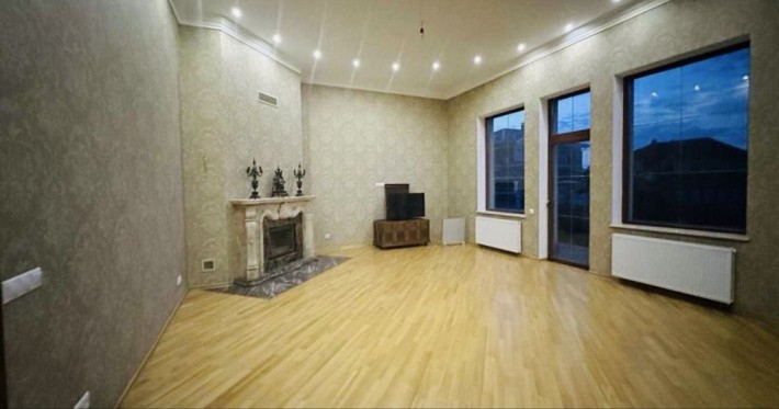 Оренда будинку Можливо під офіс, пансіонат, реабілітацію - фото 1