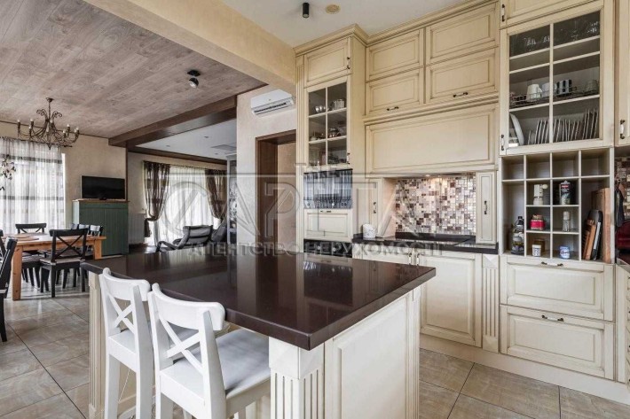 ОРЕНДА БУДИНКУ 350 м2 Стоянка 15 хв від Києва Гараж Генератор - фото 1