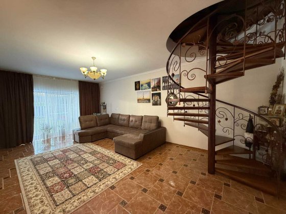 Оренда будинку з генератором. Підгірці Обухівське шоссе, Київська обл. Підгірці