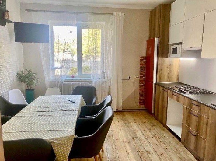 Оренда будинку с.Нові Безрадичі - фото 1