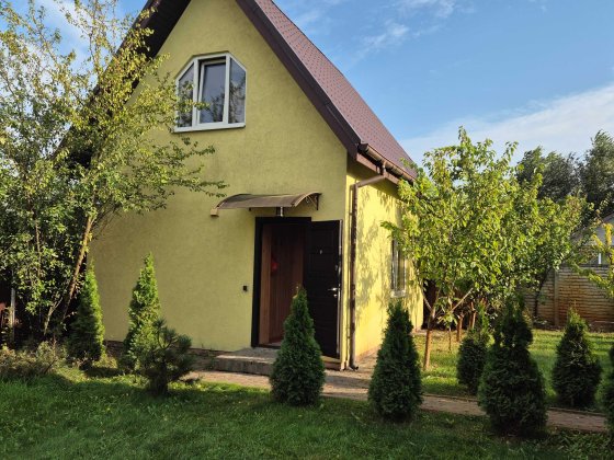 Пропоную в оренду не великий будинок КГ "Вишневий хуторок" Петропавловское