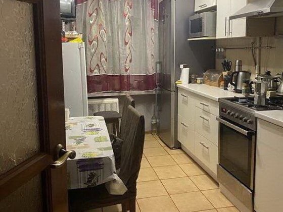 Продаж 3-к квартири  м просп. Лісовий 5 Деснянський район. Киев